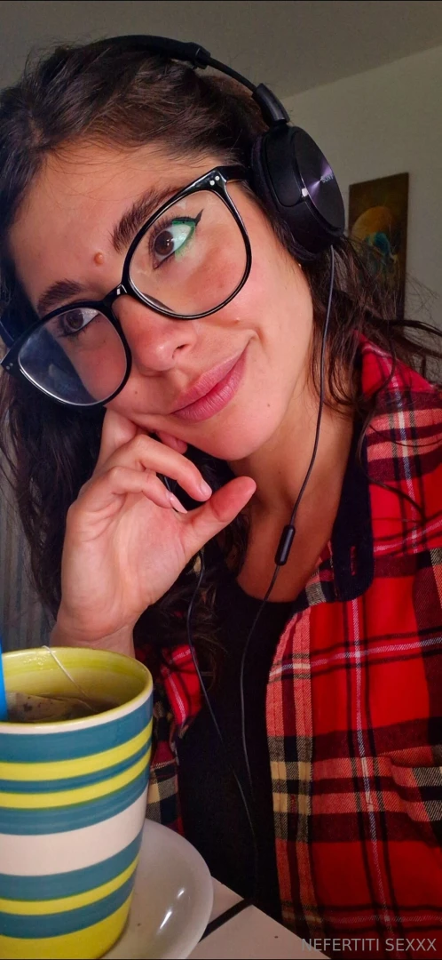 Today i m in my feminine days that s why i will take this day with 