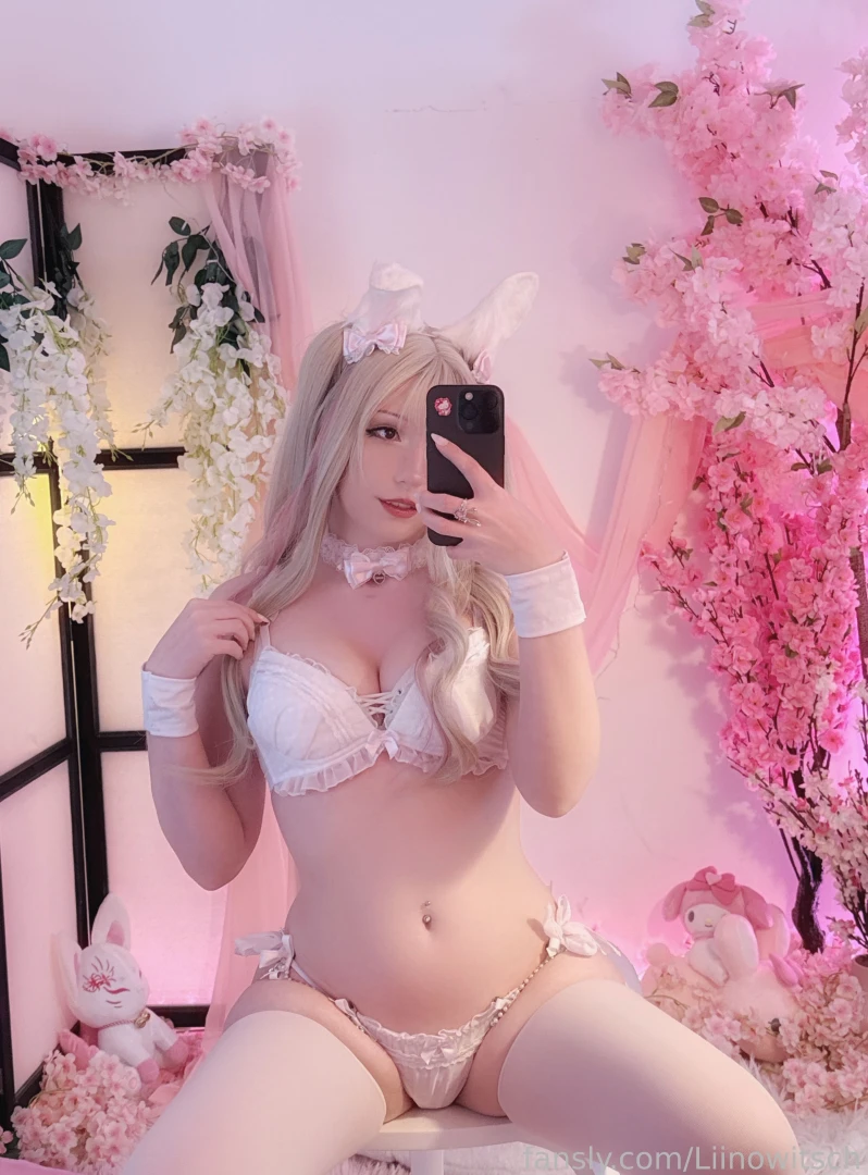 My thighs look very squishy today part 3 