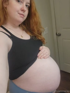 Bump update and a booty pic