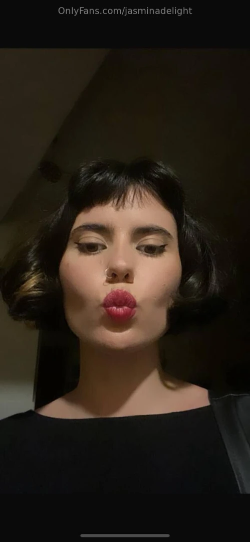 Wololooo wololooo wololooo sweet face filthy mind let me show you what 