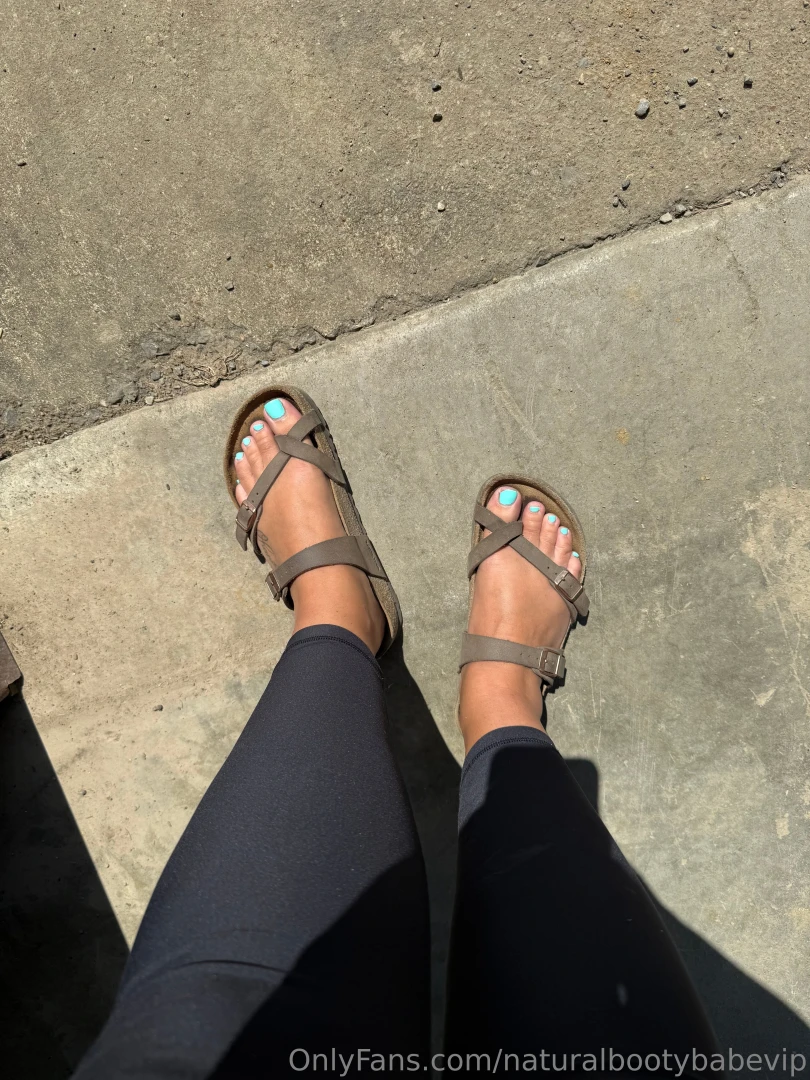 It s time for a pedi who s buying 