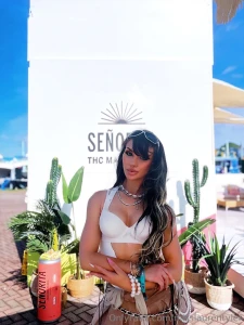 Make me your dream girl part 1