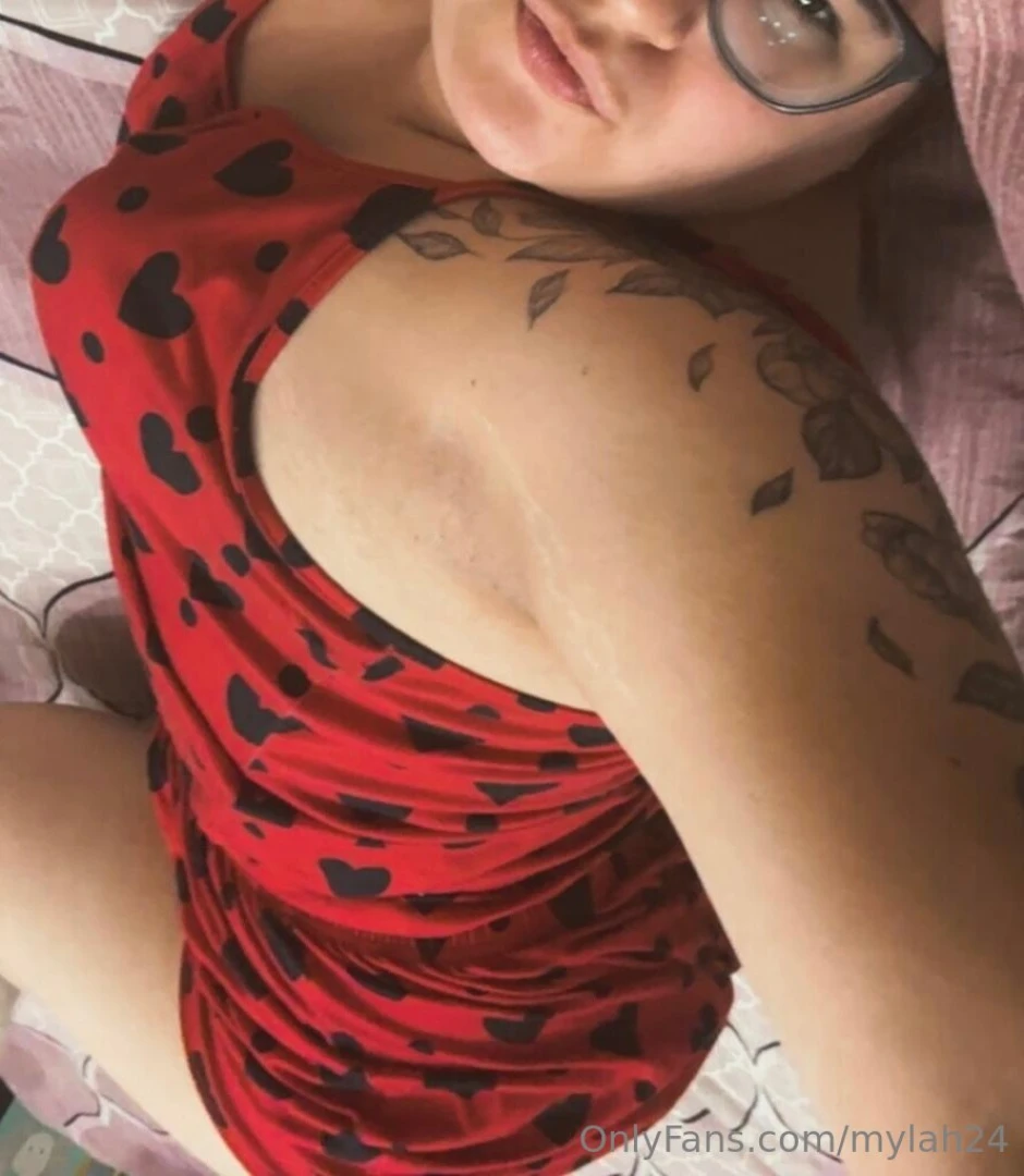 Sometimes i find it so hard to express my feelings 