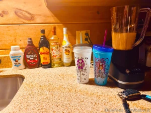 Forgot to post and tell yall we just hit 10 years together holla got a part 11