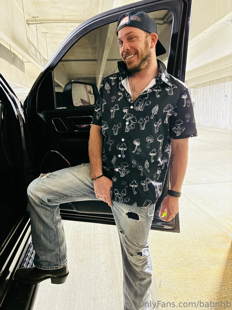 Going on vacay to the waterpark buy us a drink or two or three part 2 