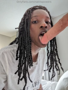 Having a hard day at work i m here for m-oral support part 1