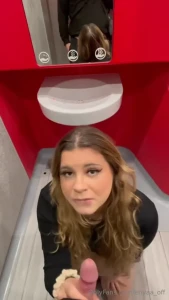Trailer fast blowjob toilet
