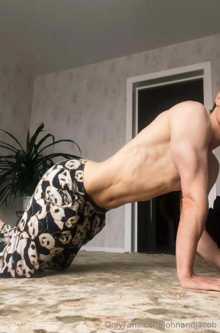 It s neo neo_rush as a professional swimmer his juicy thick bubble part 6 