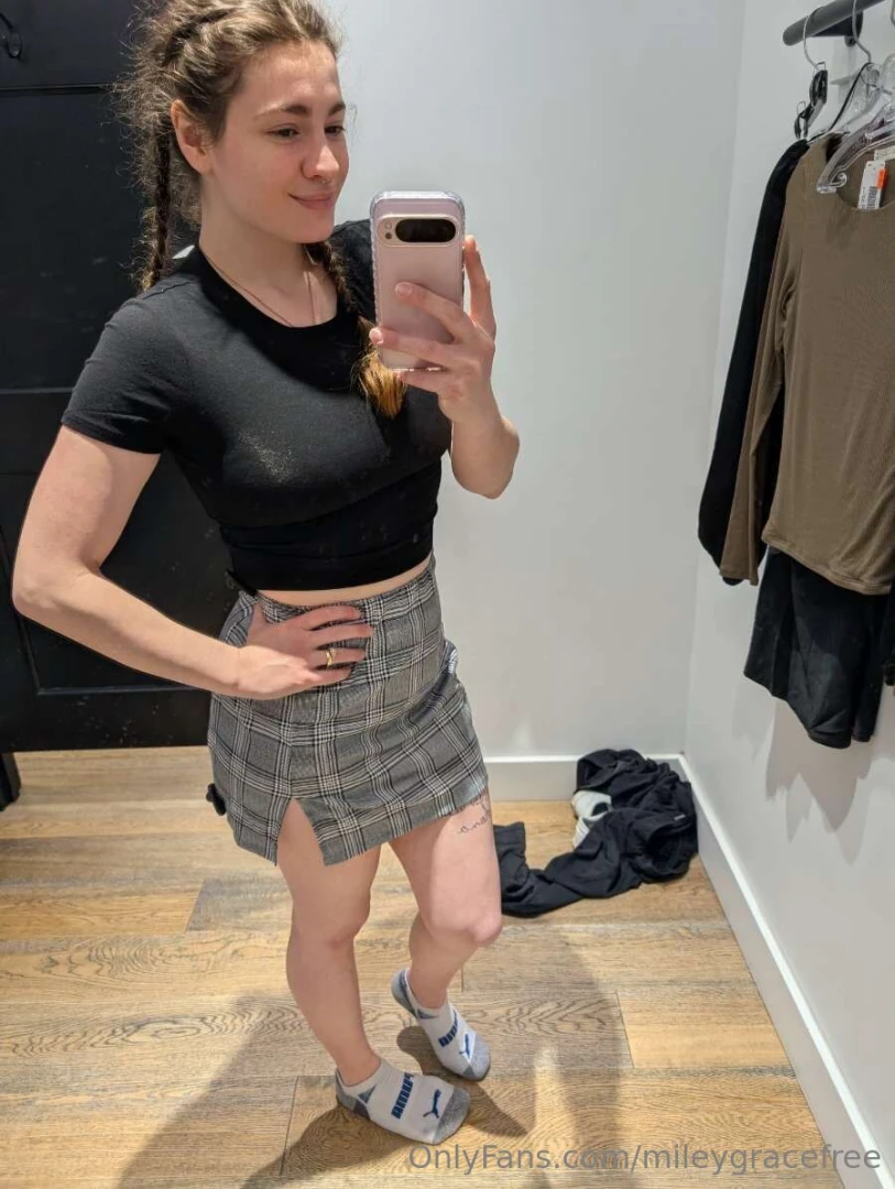 Fitting room fun see more on mileygrace07 