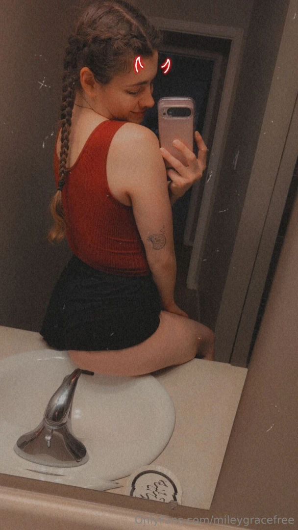 Happy monday part 3018 