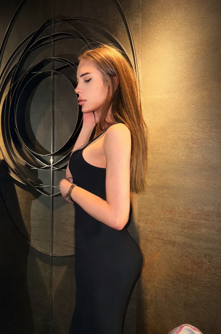 What is the most memorable thing for you on a date part 1 