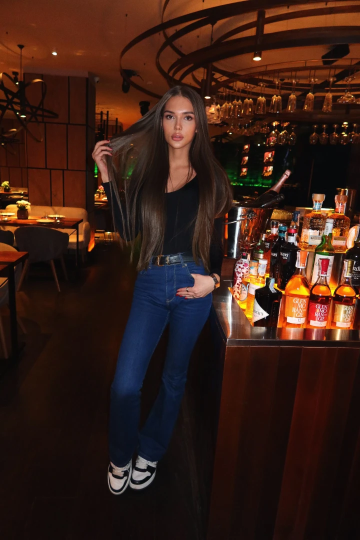 Evenings in beautiful bars are not just a pastime but a whole ritual part 1 