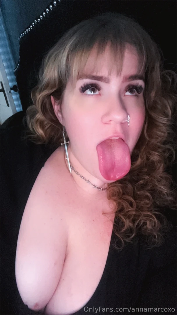 My tongue is so big lol 