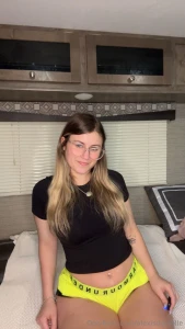 You think you re ready for a girl who ll leave deep scratches all over