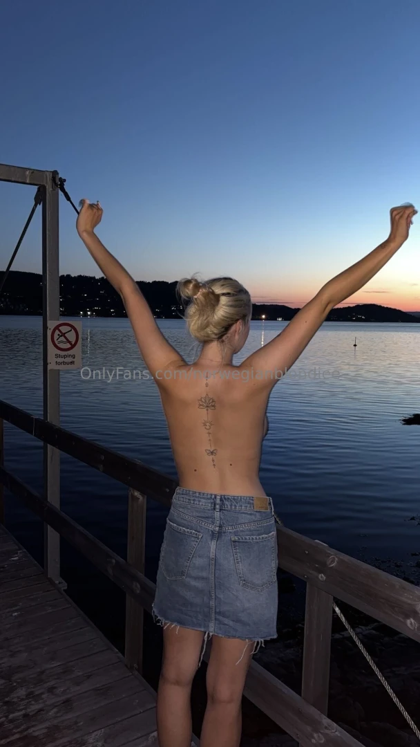 Flashing my to norway night bath part 1 