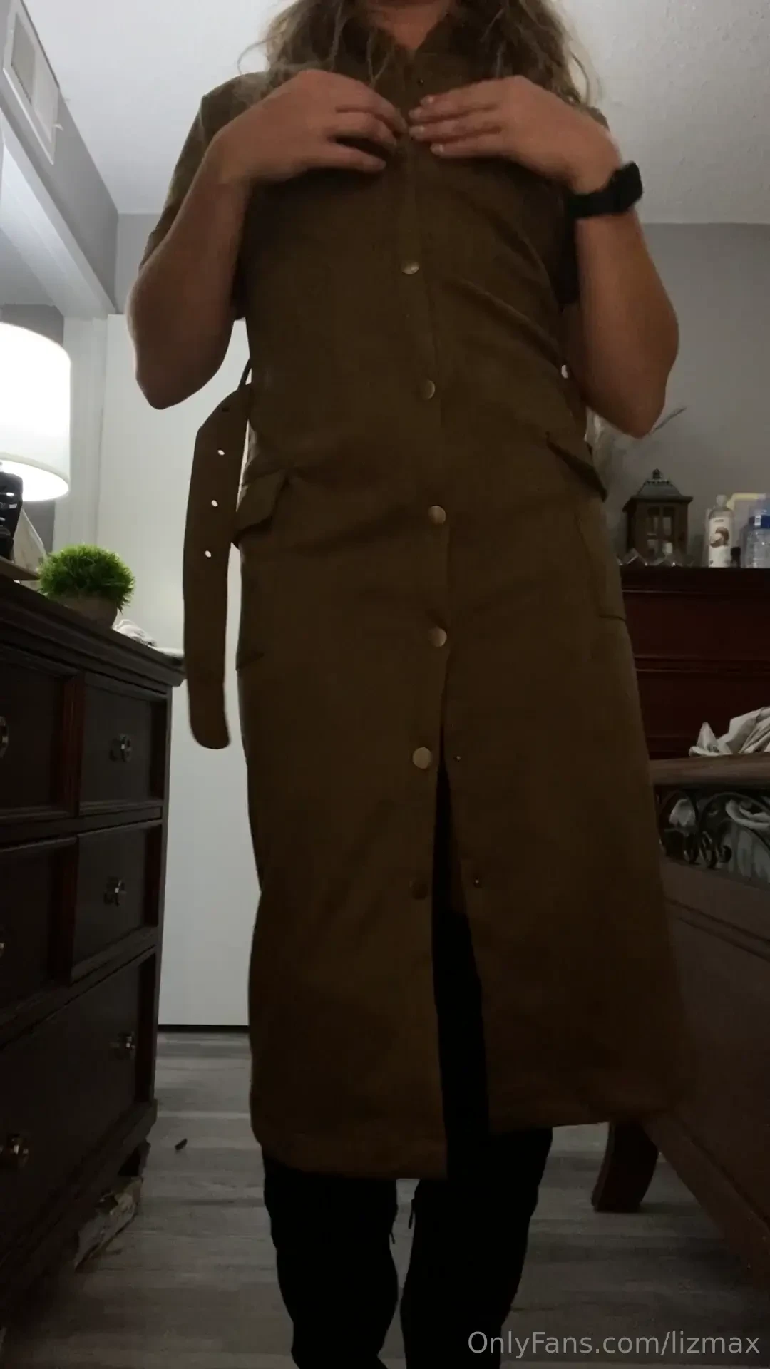 Just a little bedroom moment 