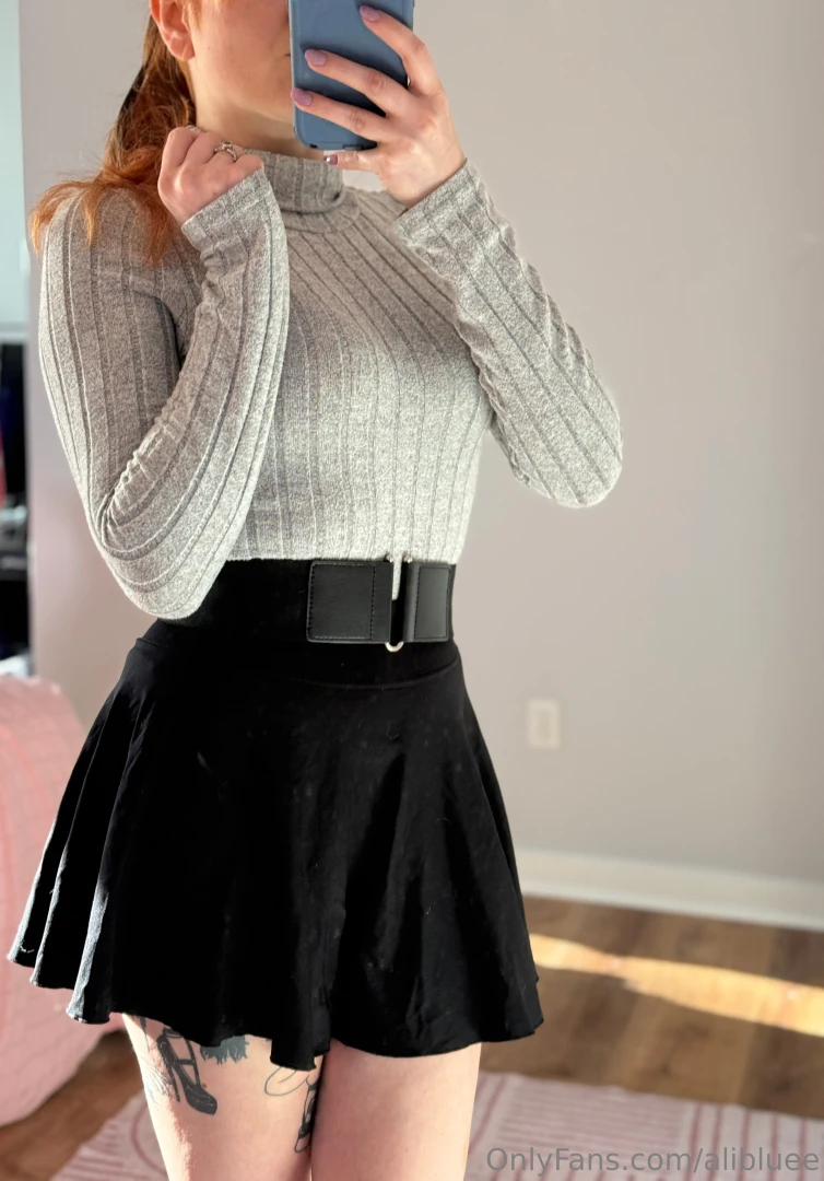 It s friday night come take me out on the town and show me off to the part 1 