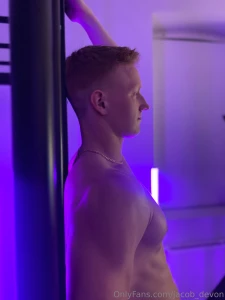 Looking at fine shiiit make me melt down the bars