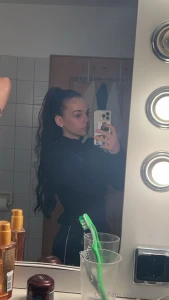 Ich hab ein geheimnis schreib mir und ich verrate es dir