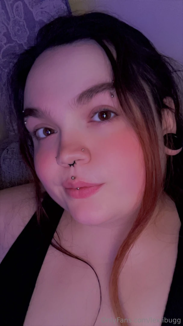 Just some innocent selfies i thought were cute 