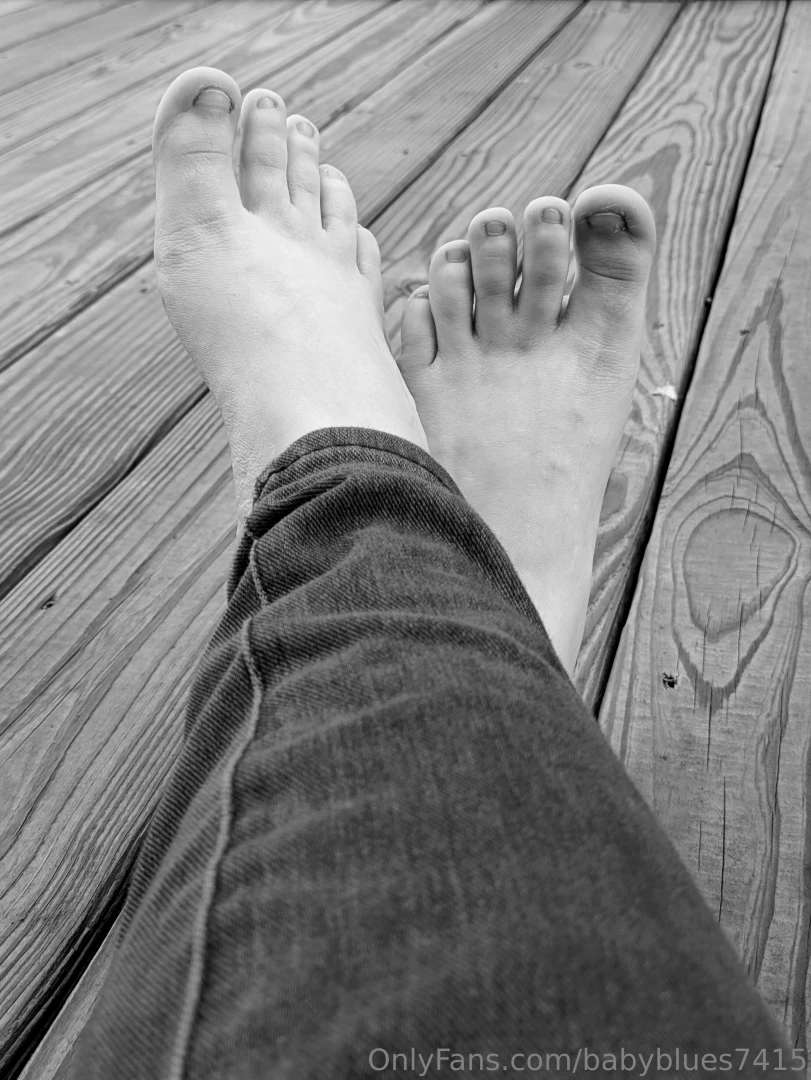 Do we have any fans of feet i feel like stepping in things 