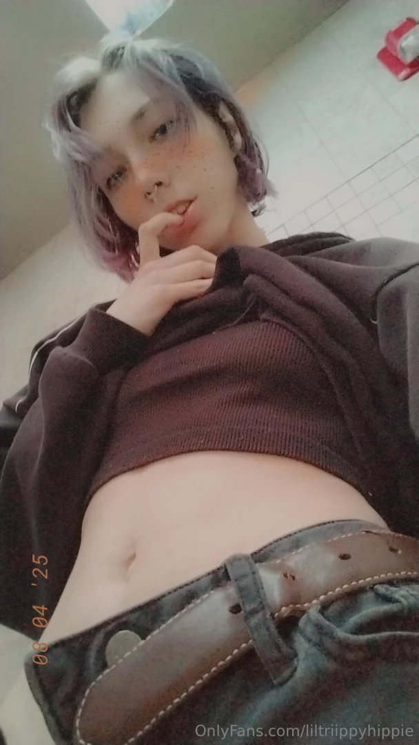 Was out an about yesterday thought the lighting in this bathroom was 