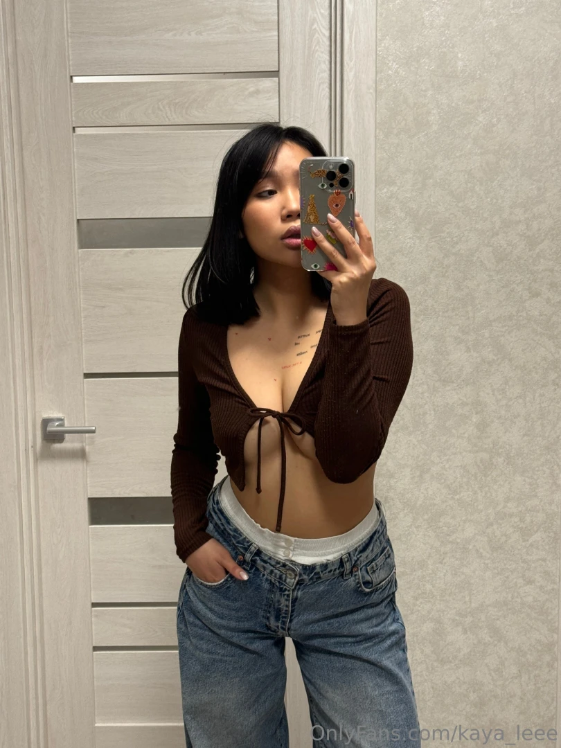 Do you like my look for tonight 