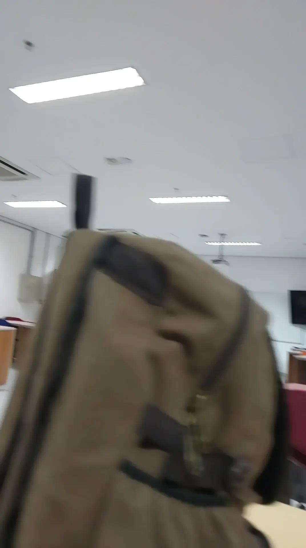 Pt - o pau escapou da cal a enquanto eu estava na escola en - the dick 