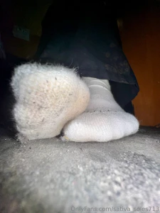 Same stinky feet new front desk gym girl wish i had a pet to keep part 6