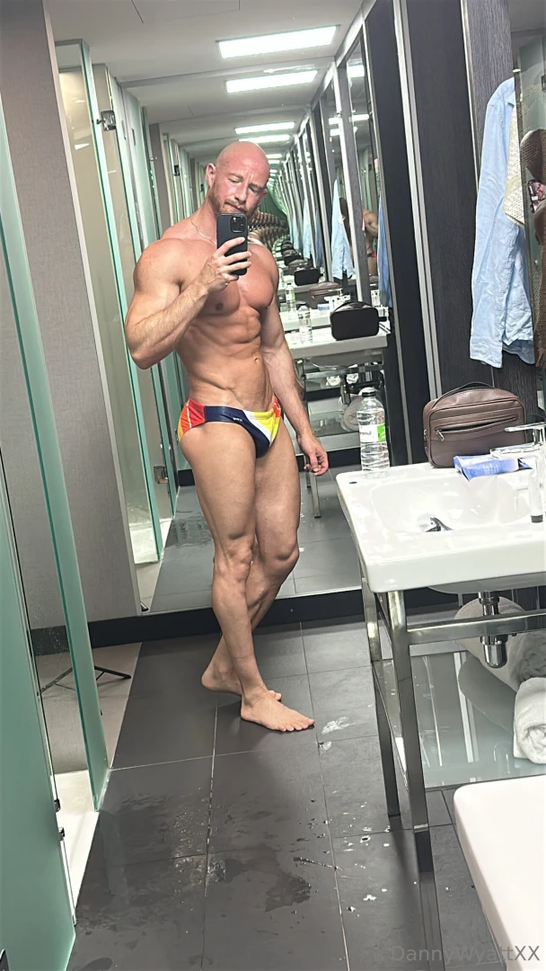 Ryanair is rubbish for time keeping 