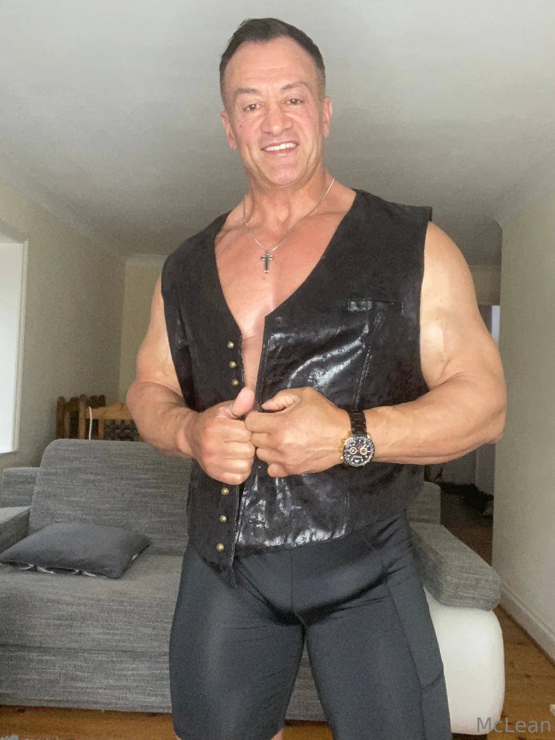 Can you see what i m hiding part 1 