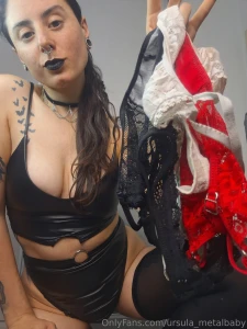 I know you want to be like me let me guide you in your feminization