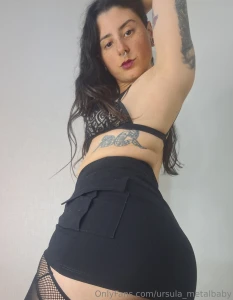 Do you want to lick my armpits part 1