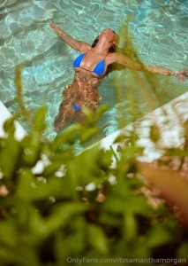 Chillin in the pool turnin up the heat