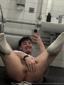 If you re good i ll let you slide in