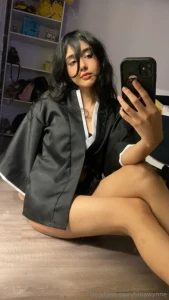 Non-lewd im sorry i just liked how i looked in these lol part 2