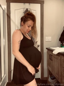 If you like this little black dress now be sure to check out the video part 3