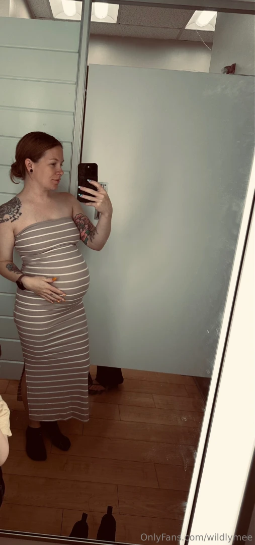 Which do you prefer not pregnant or me now at 25 weeks part 1 