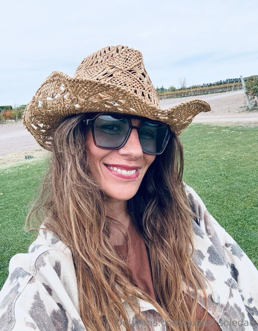 Happy tuesday part 1242 