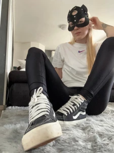 Black socks vans and you re creeing my socks are dirty amp worn just part 4