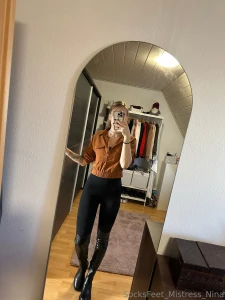 How wonderfully sweaty my soles are go ahead and clean my soles part 4