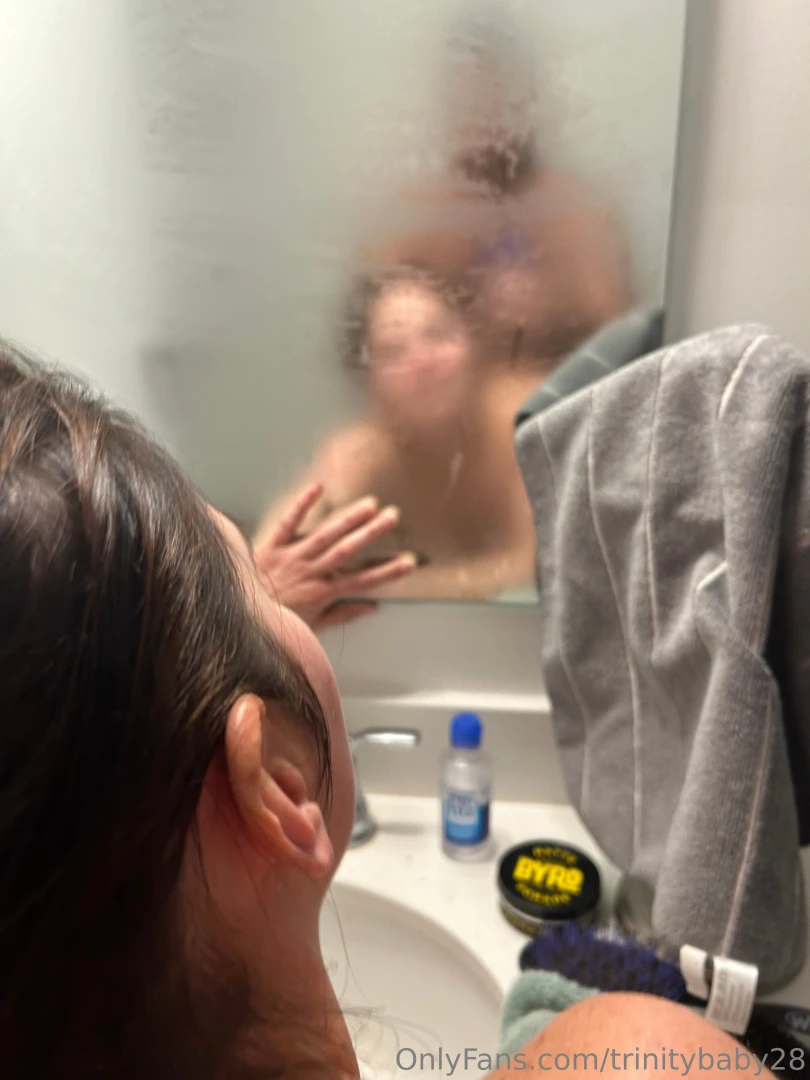 Could you fuck me against a mirror and watch everything 