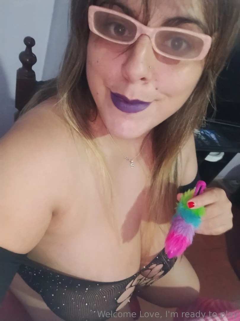I want to play however you ask me sexting vc virtual girlfriend 