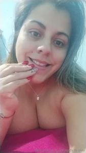 Novia virtual video personalizado videollamadas contenido