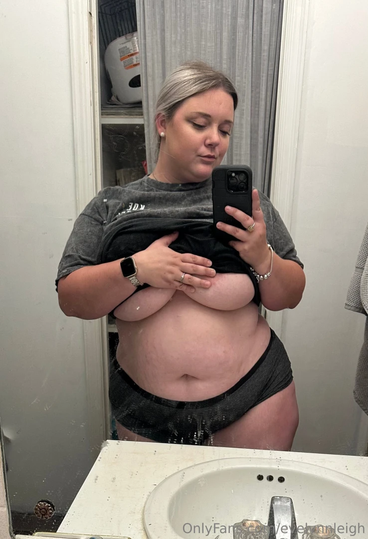 Someone seriously tell me to clean my mirror part 2 