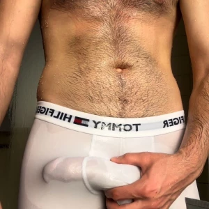 Hey askarov askarov subscribe to his onlyfans to see his porn and all part 12