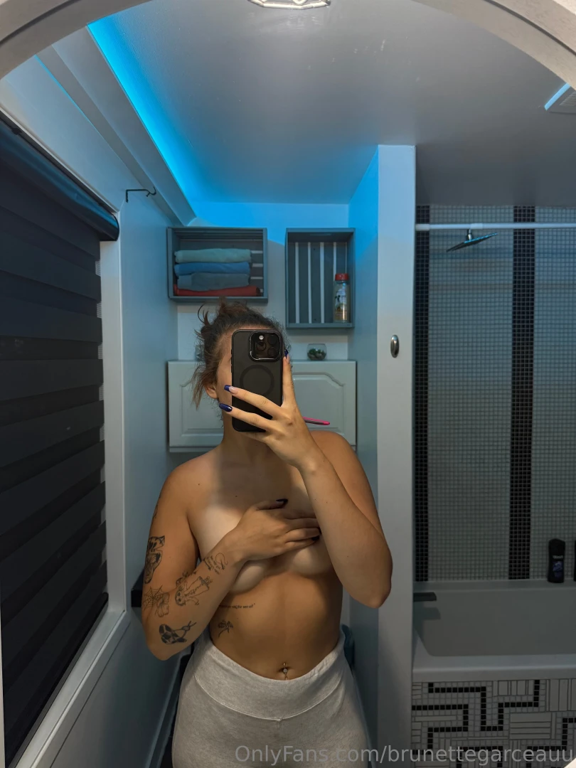 Enl ve moi les mains 