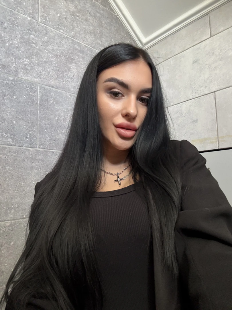 Not safe for dreams but perfect for your late-night thoughts part 1 