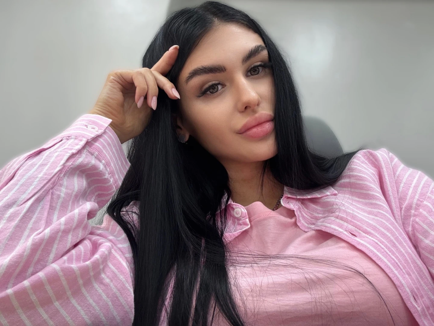 Just a little pink mood today i don t know if it s the shirt the 