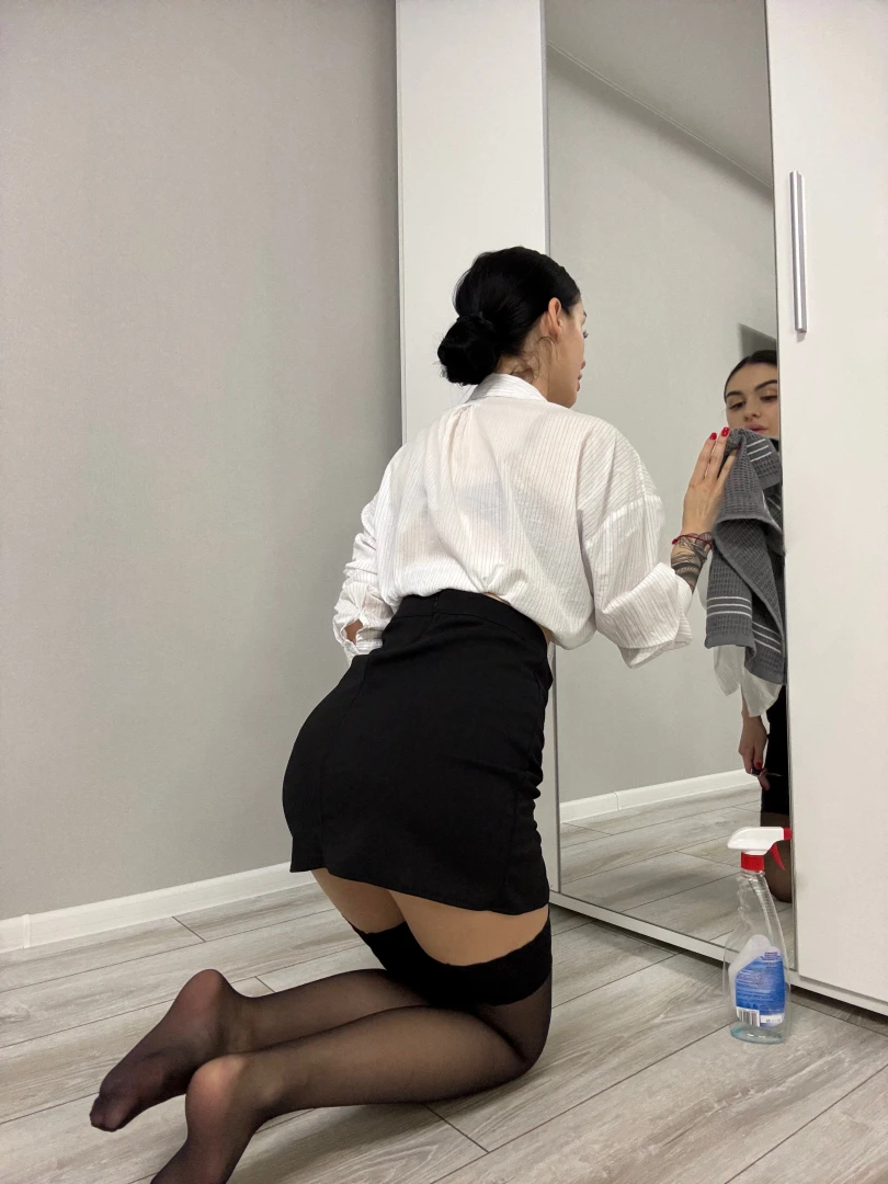 I m a very good housewife i was wondering how long you could spy on me part 1 